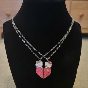 Hello Kitty Best Friends Heart Pendant Necklace Set